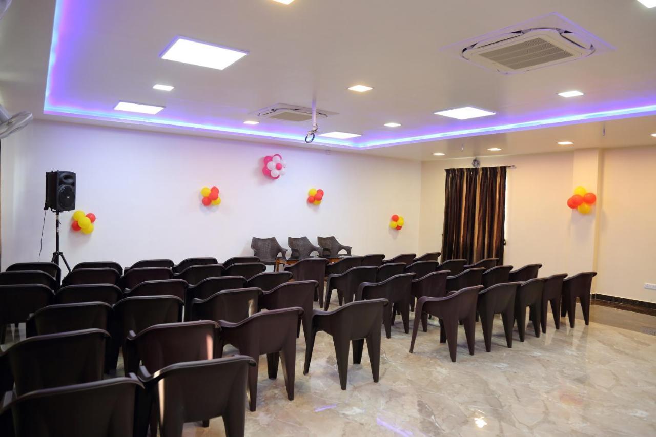 Vedha Residency Hotel ติรุวันนามาลัย ภายนอก รูปภาพ
