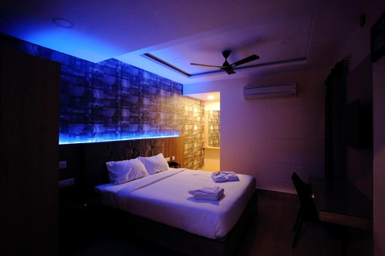 Vedha Residency Hotel ติรุวันนามาลัย ภายนอก รูปภาพ