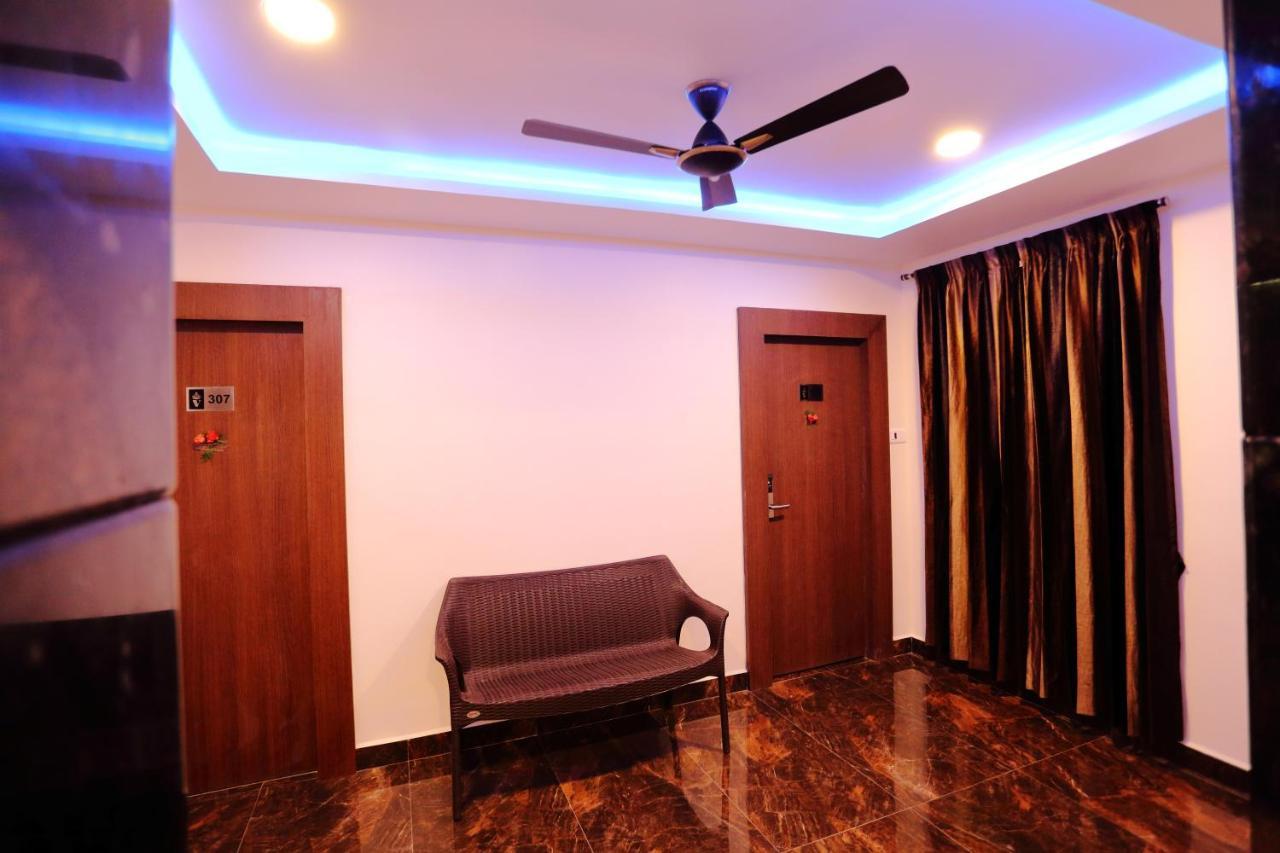 Vedha Residency Hotel ติรุวันนามาลัย ภายนอก รูปภาพ